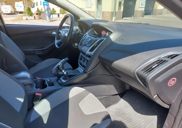 Ford Focus cena 20500 przebieg: 186000, rok produkcji 2011 z Biała małe 56